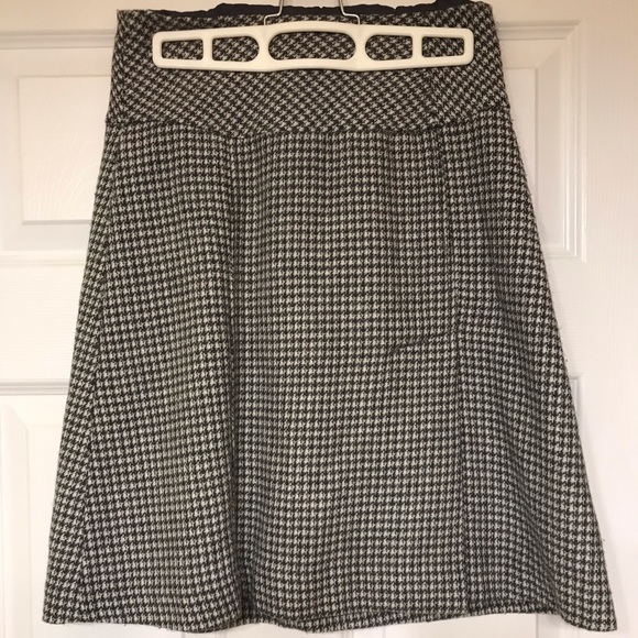 High waisted skirt - Picture 3 of 3